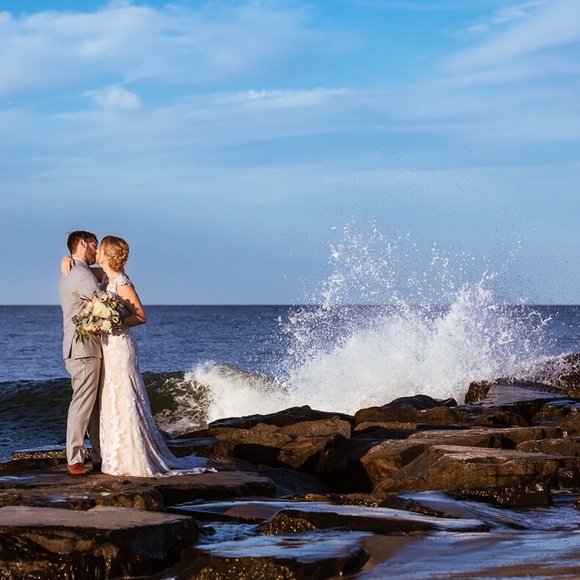 Meet your Posher, Kim - Picture 2 of 6